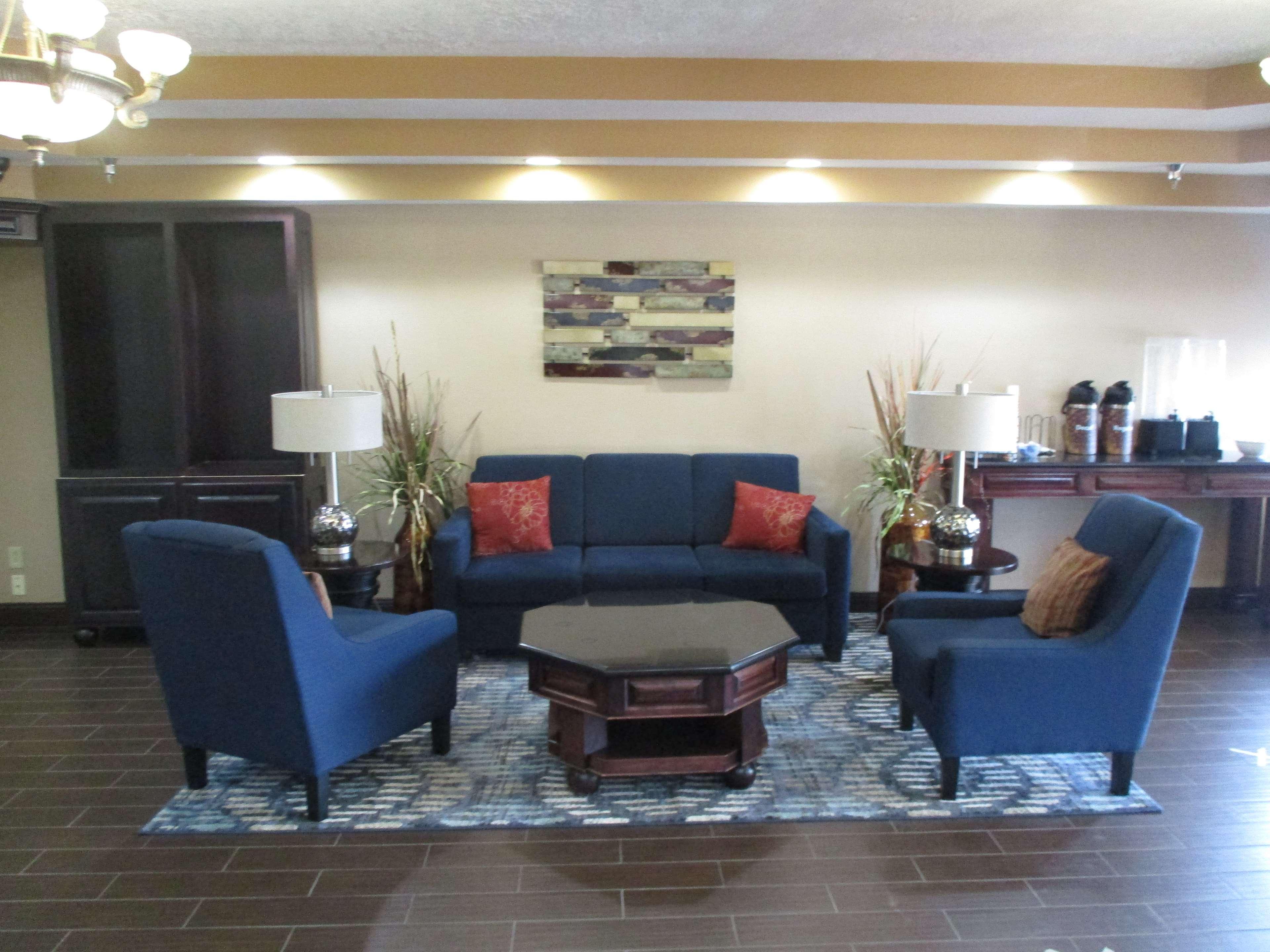 Best Western Emporia Inn מראה חיצוני תמונה