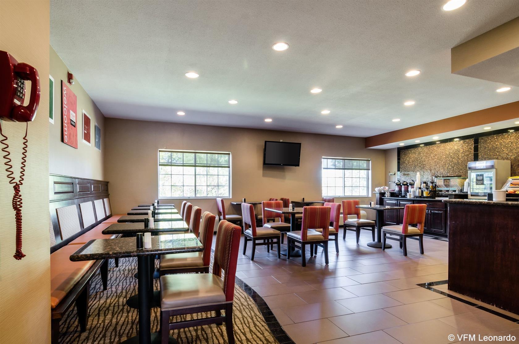 Best Western Emporia Inn מראה חיצוני תמונה