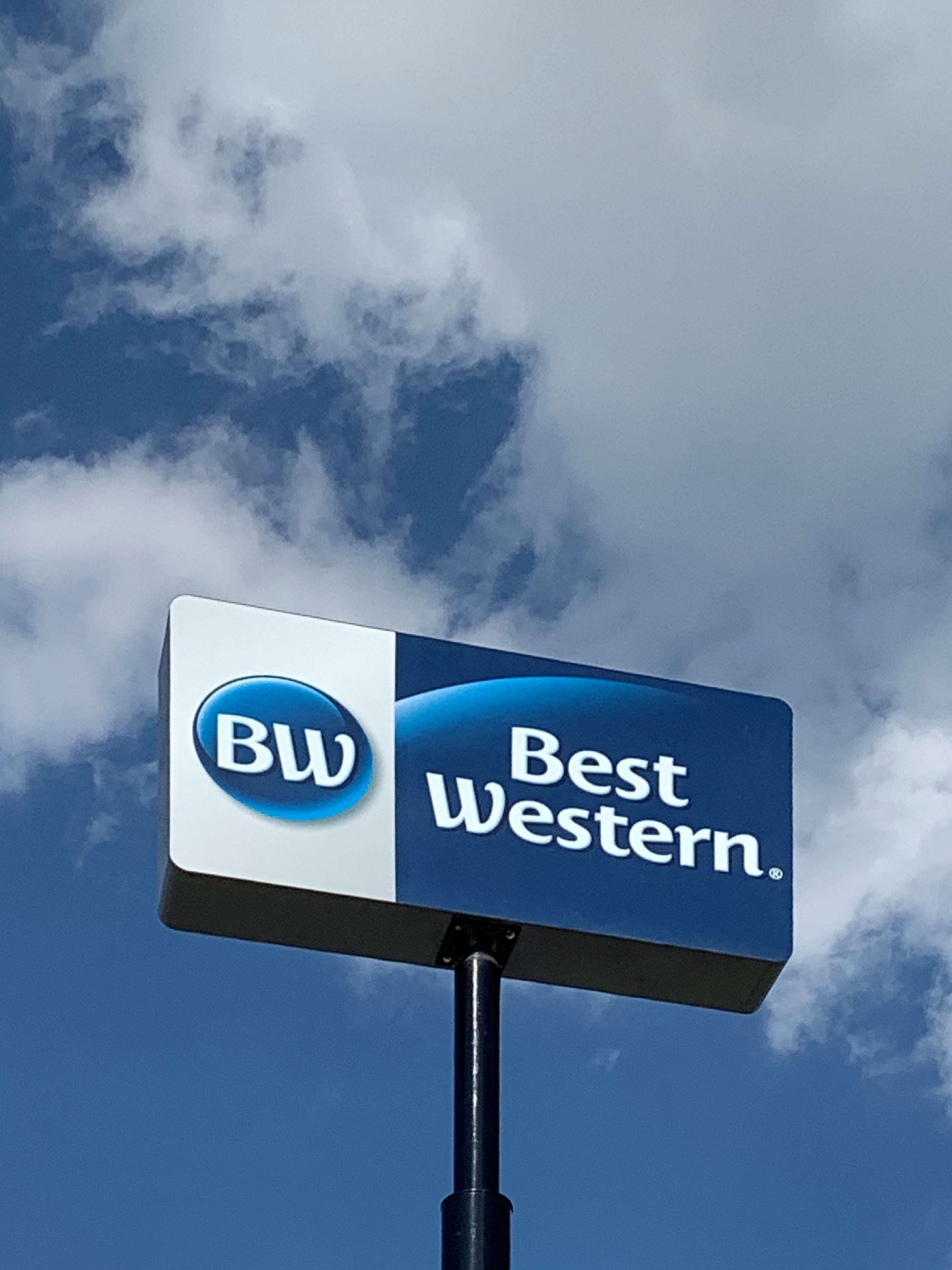 Best Western Emporia Inn מראה חיצוני תמונה
