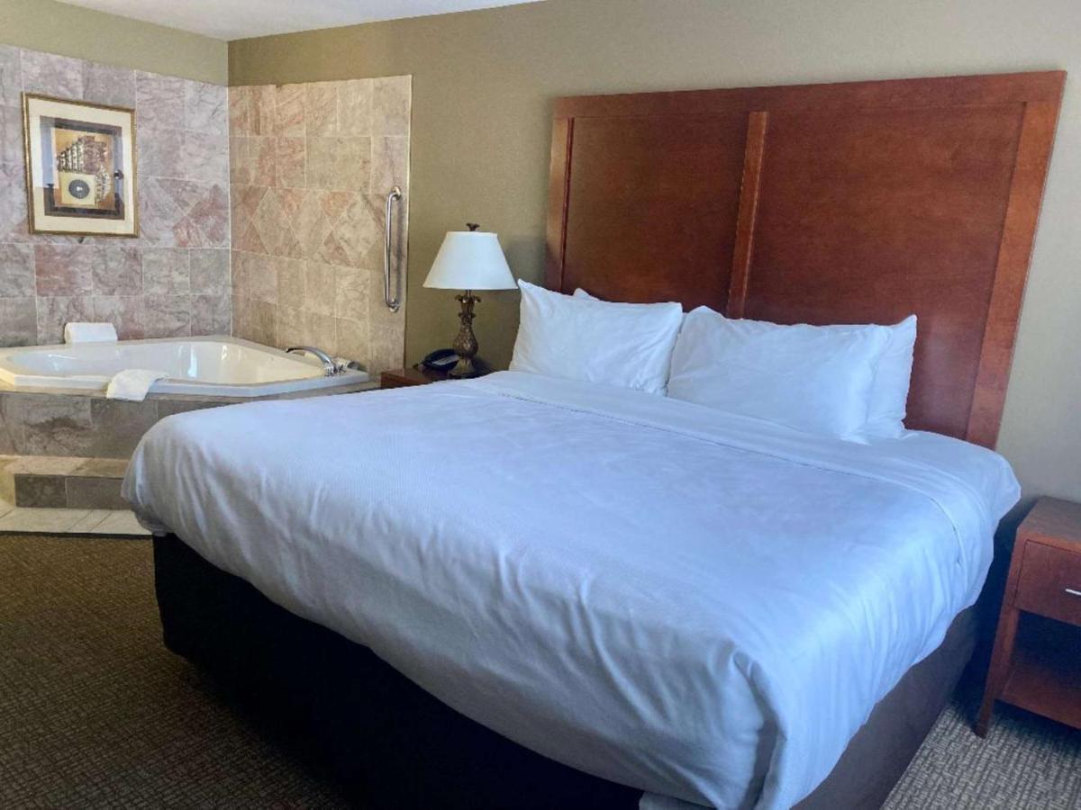 Best Western Emporia Inn מראה חיצוני תמונה